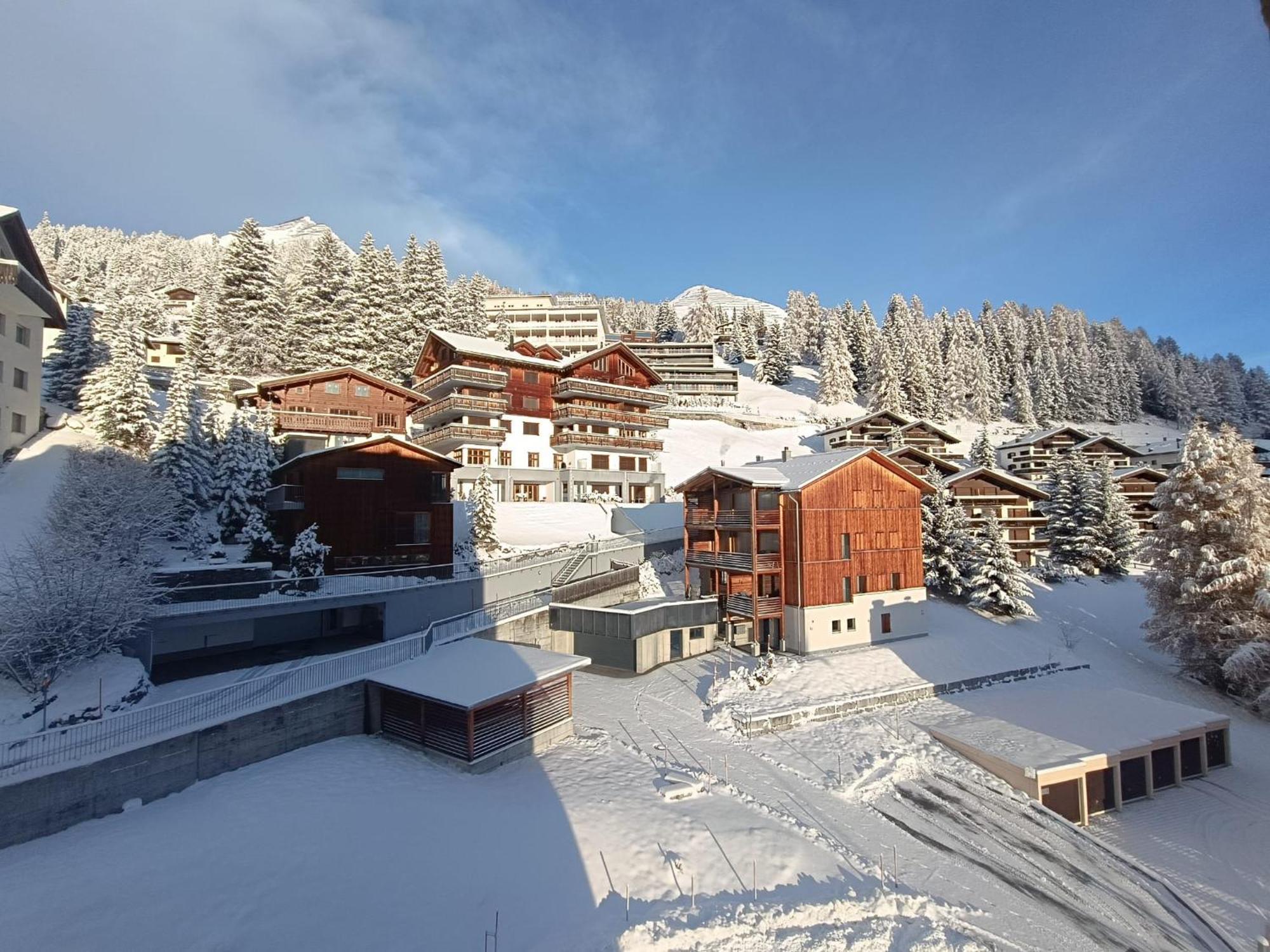 Ferienwohnung Parsenn Peaks Panorama Davos Eksteriør billede